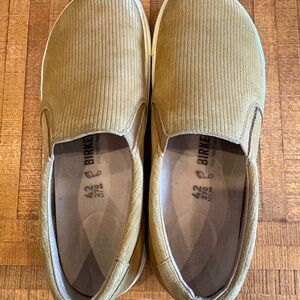 Birkenstock Oswego Men's Brown Slip-On Loafers